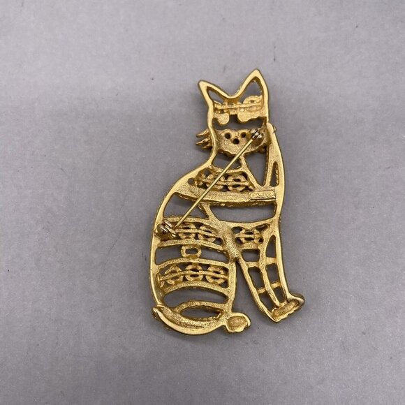JC Joseph CLeary Cat Gold Tone Filagree Brooch - Picture 3 of 4